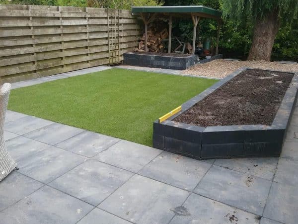 Patio tegels met coating