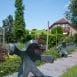 Michel Oprey - Diabas Sculpture Waving child (right) -  - zwart