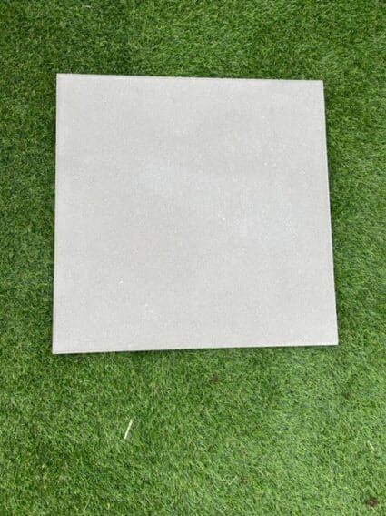 Tuintegel grijs met facet - 50x50x4cm